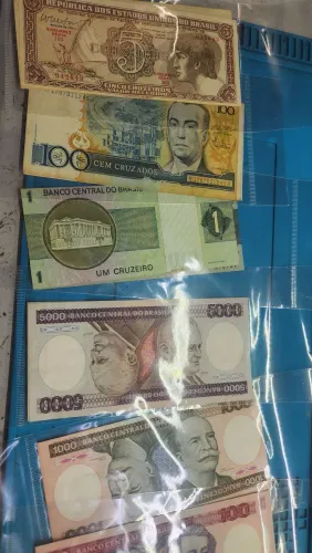 Lote Notas antigas com 20 notas