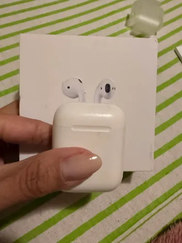 AirPods com case Modelo A2032 (2ª geração) original 