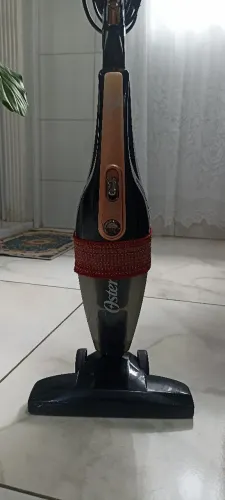 Aspirador portátil Oster