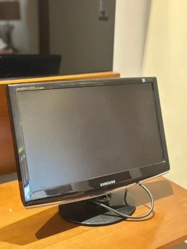 Monitor Samsung Syncmaster 20 2033sw Plus Lcd Vga Widescree (Usado