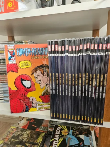 Saga do Clone completa 18 volumes 