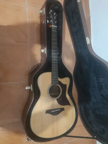 Violão Yamaha de aço modelo AC1M