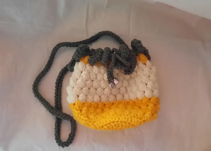 Bolsa abacaxi crochê