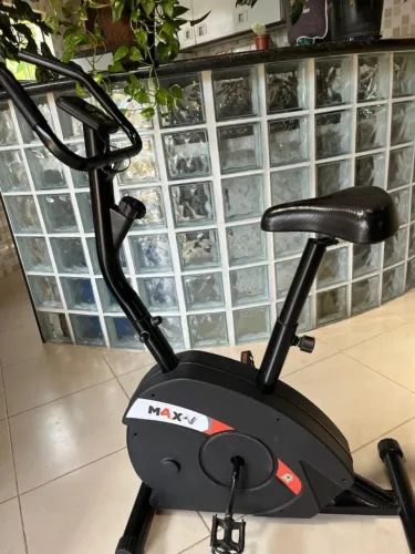 Dream Fitness Bicicleta Ergométrica Magnética Vertical Max V