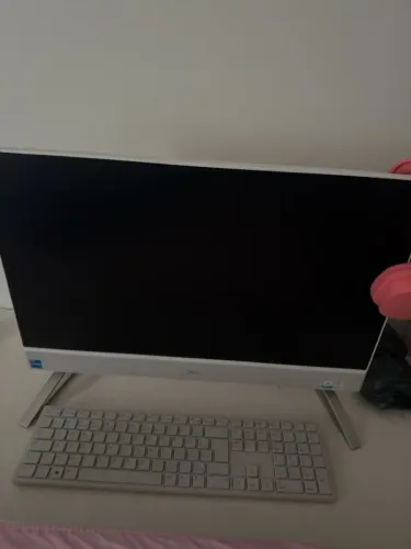 Computador DELL All-in-one Dell 24 Ec24250 23.8" Ips Full Hd