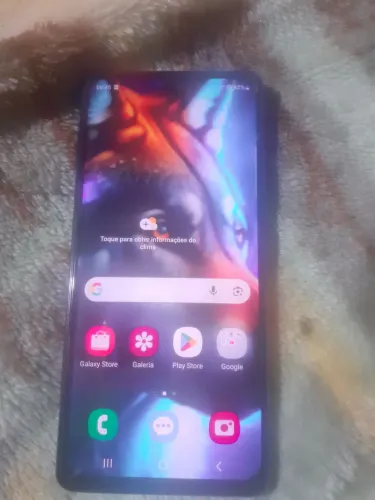 Samsung galaxy s20 FE 400