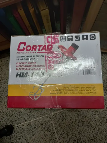 Misturador de argamassa CORTAG 220V 1600W  HM-140 Nova.