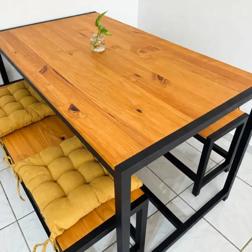 Mesa com bancos 140x90