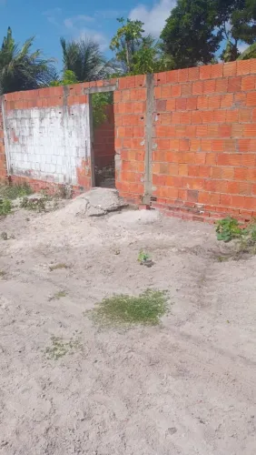 Vendo terreno murado no bairro coqueiro dourado