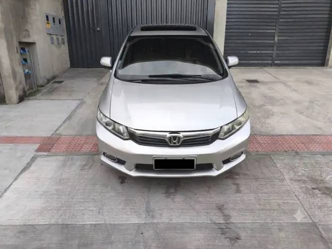 Honda Civic Sedan EXS 1.8/1.8 Flex 16V Aut. 4P 2012