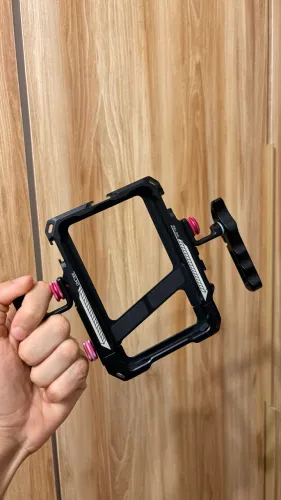 Cage Ulanzi + Luz Rgb