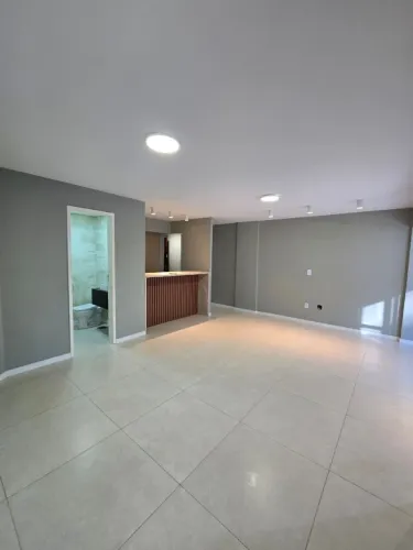 Vendo um apartamento no Condomínio Village Alcântara