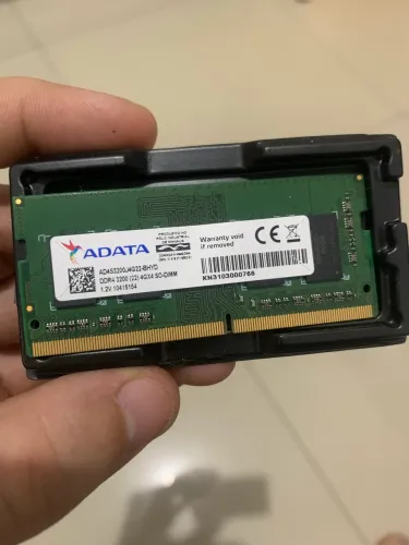 MEMÓRIA RAM DDR 4 3200 ?, 4GB