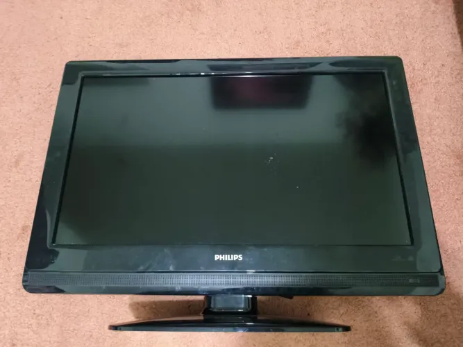 Tv para retirada de peças