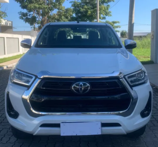 Toyota Hilux CD SRX 4X4 2.8 TDI 16V Diesel Aut. 2023