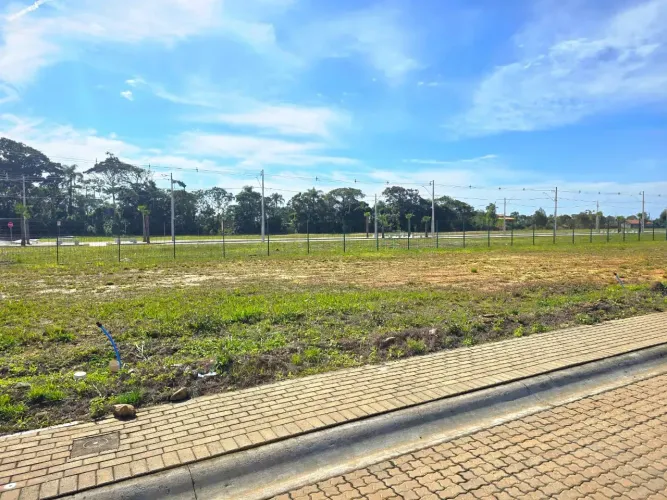 VIVA O LUXO E A EXCLUSIVIDADE | TERRENO EM CONDOMÍNIO REFERÊNCIA