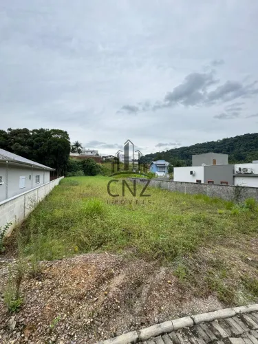 Terreno à venda em Brusque-SC, bairro Souza Cruz, 938m² de área! Aproveite essa oportunida