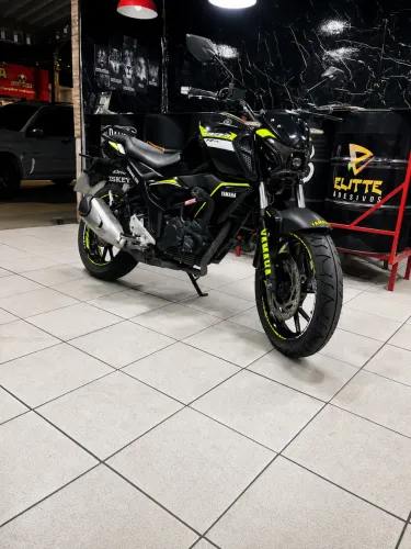 Moto Yamaha fazer fz15