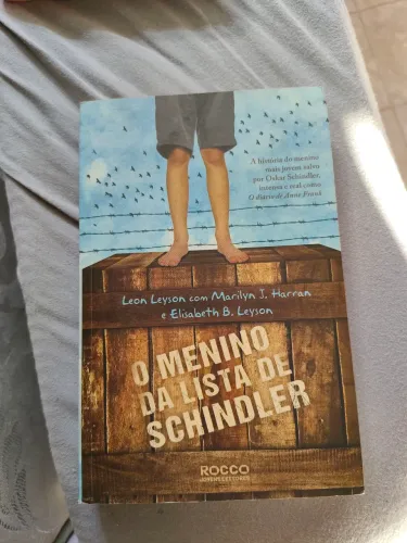 Livro o menino da lista de Schindler