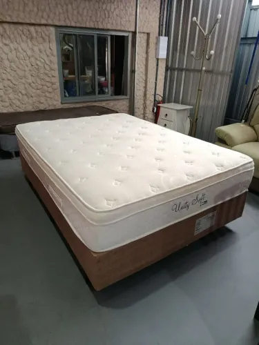 Cama Box Casal Mannes SEMINOVA (Entrega Grátis em Jaraguá 