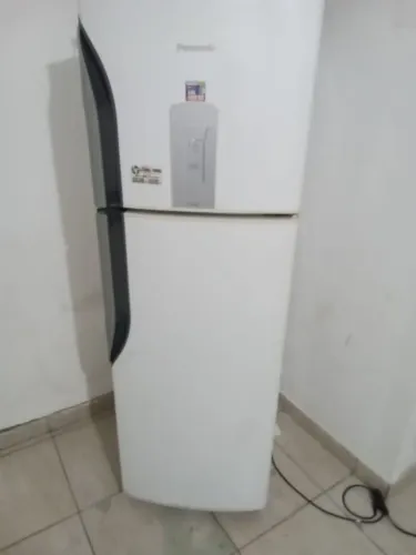 Geladeira Panasonic