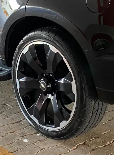 VENDO RODAS COM PNEUS ARO 22 S10/TRAILBLAZER