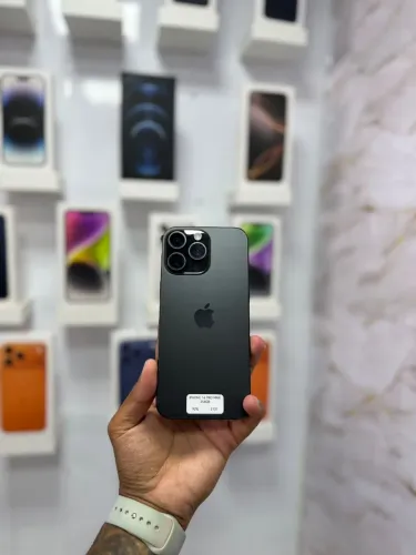 iPhone 16 Pro Max - 256GB ?5.799