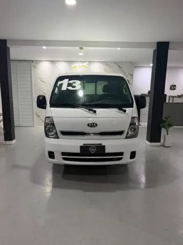 Kia bongo ano 2013