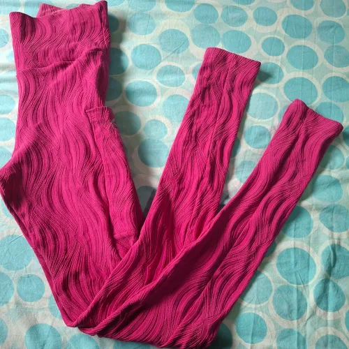Calça leggin romance