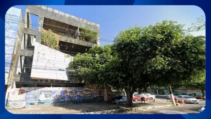 PRÉDIO COMERCIAL - Avenida Djalma Batista, nº 405, São Geraldo, Manaus/AM, com área de 469