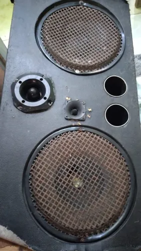 Vendo caixa de som automotiva
