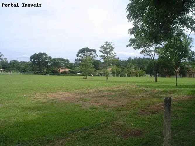 terreno no condomínio chácara Polaris