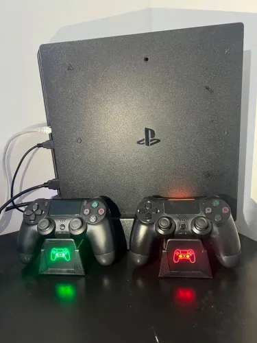 Ps4 pro 1 tera, tem base vertical com Walter cooler