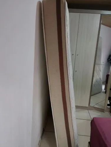 Vendo colchão semi novo de casal medidas 158*198