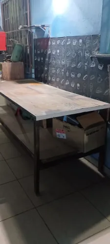 Mesa grande multiuso