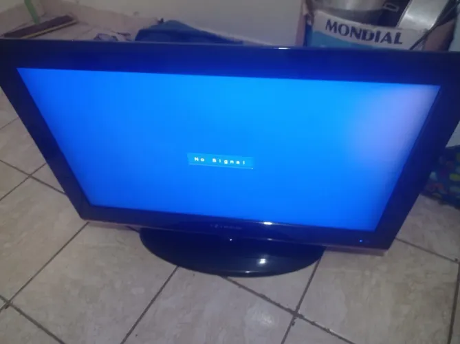 VENDO TV BUSTER COM CONVERSOR DIGITAL.