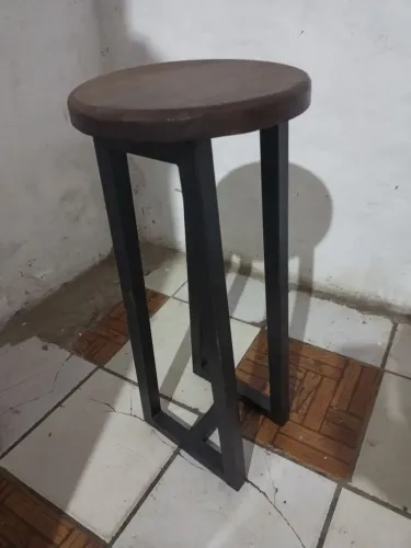 Banqueta industrial nova (2 unidades)