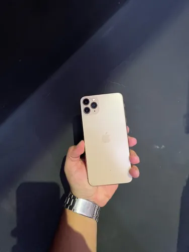 IPHONE 11 PRO MAX 64 GIGAS