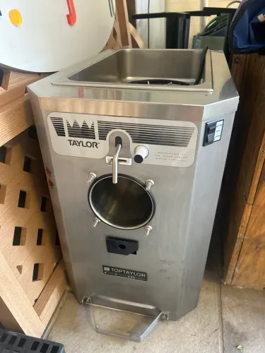 Taylor 430 NOVA NA CAIXA - Máquina de açaí, milk-shake e frozen