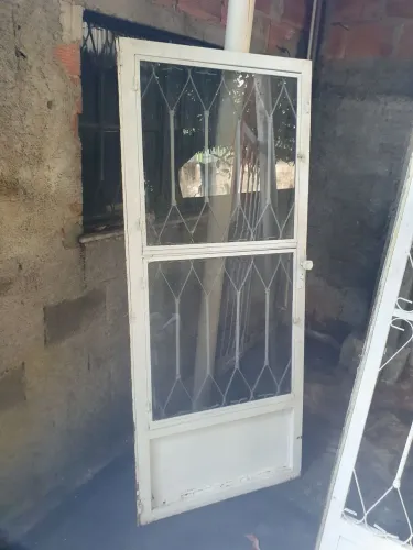 Porta de ferro 0.80 x 1,90