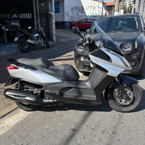 Downtown 300i abs 2019
