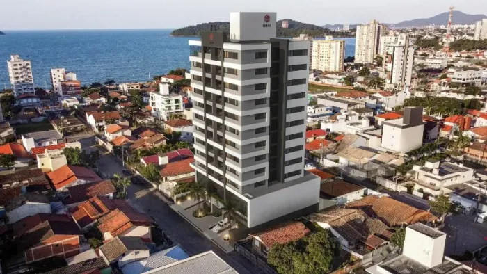 O Residencial Alicante no centro de Piçarras