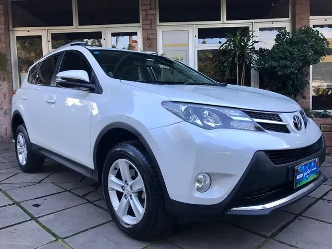 Toyota RAV4 2.0 4X4 16V Aut. 2013