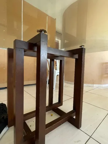 Mesa de Vidro com Suporte