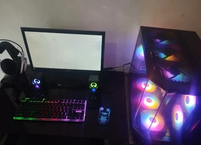 PC Gamer Completo (Ryzen 5 5500 / RX 580 8GB / 16GB DDR4 3200MHz)