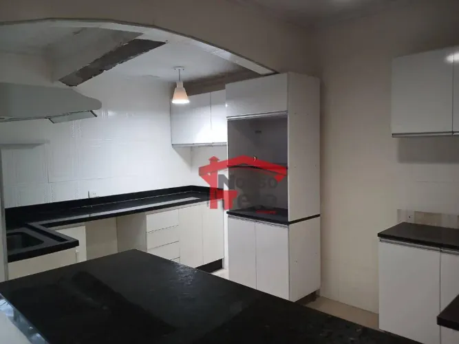 Sobrado com 2 dormitórios para alugar, 50 m² por R$ 2.500,00/mês - Vila Mangalot - São Pau