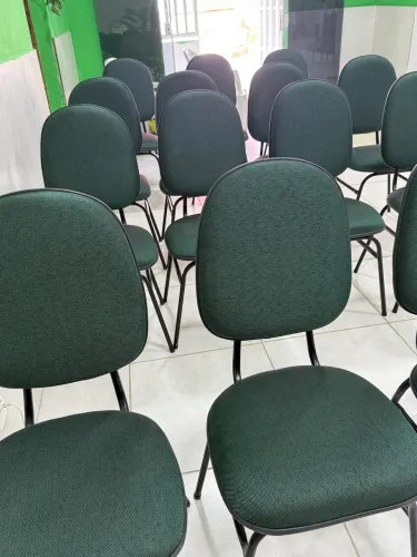 CADEIRA PARA IGREJA