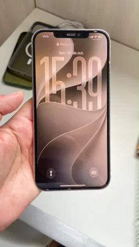 iPhone 12 Pro Max 128GB funcionando tudo bateria e tela original 