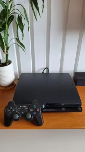 PS3 Slim desbloqueado + controle original