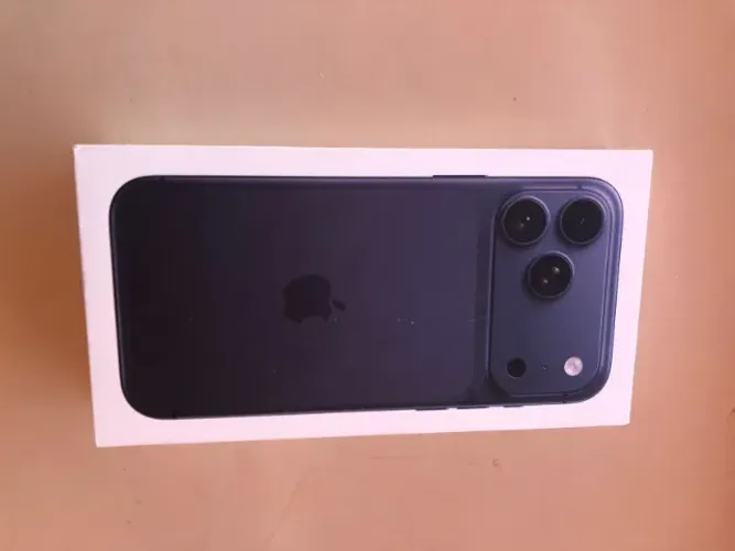 VENDO iPhone 17 Pro Max 512GB | Impecável / Estado de Zero | Na Caixa